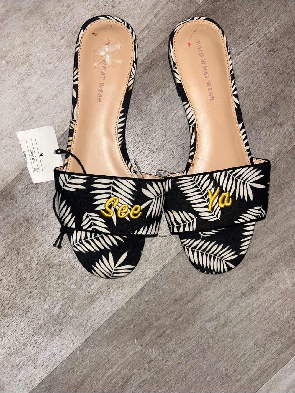Who What Wear Black and White Palm-Print Slide Sandals with Yellow Embroidery
